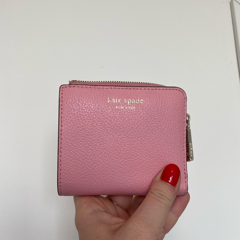 Kate Spade Like-New Eva Small Zip Wallet Pink